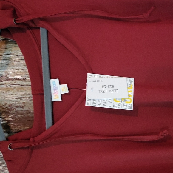 Bundled 2 brand new Lularoe Eliza shirts - Picture 5 of 13